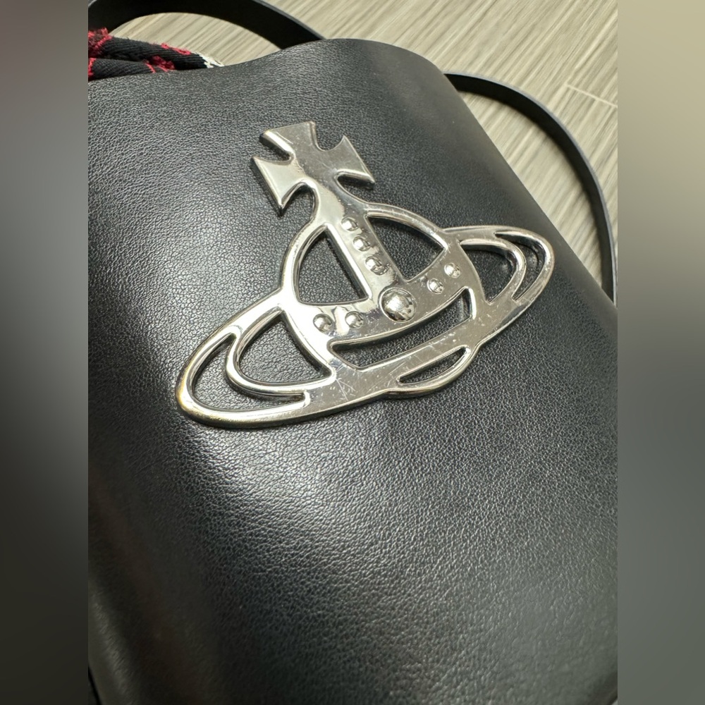 Vivienne Westwood bucket bag crossbody shoulder bag handbag removable strap - Picture 8 of 16
